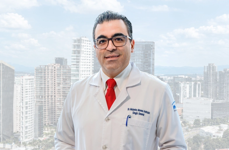 Dr. Alejandro Moreno Andrade, cirujano especialista en hernias